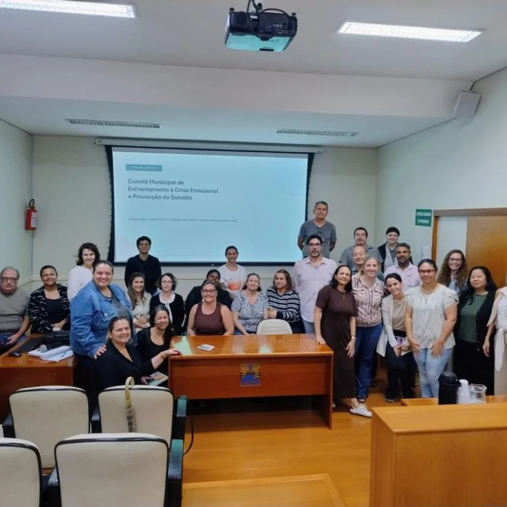 Novo grupo municipal debate estratégias para prevenção ao suicídio e saúde mental